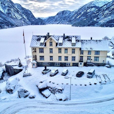 Апартаменты Vikinghaug Одда Экстерьер фото